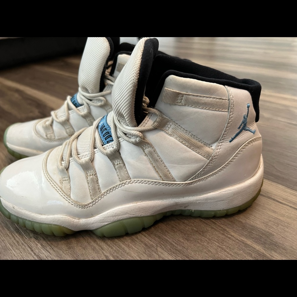 Jordan 11 Retro Legend Blue GS